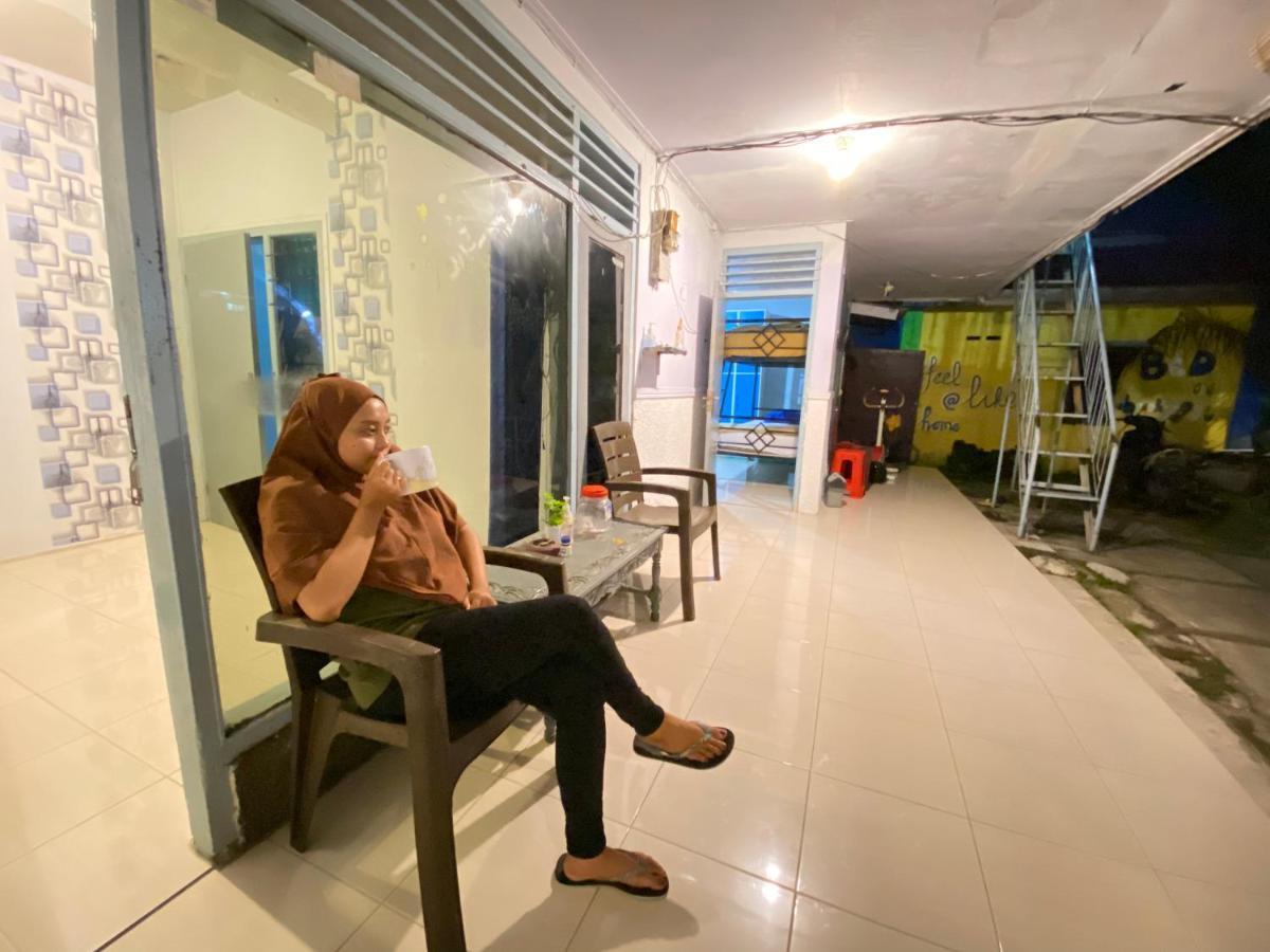 Apartamento Neo Robiu & Ijen Tour Banyuwangi  Exterior foto