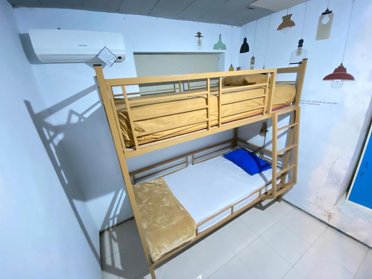 Apartamento Neo Robiu & Ijen Tour Banyuwangi  Exterior foto